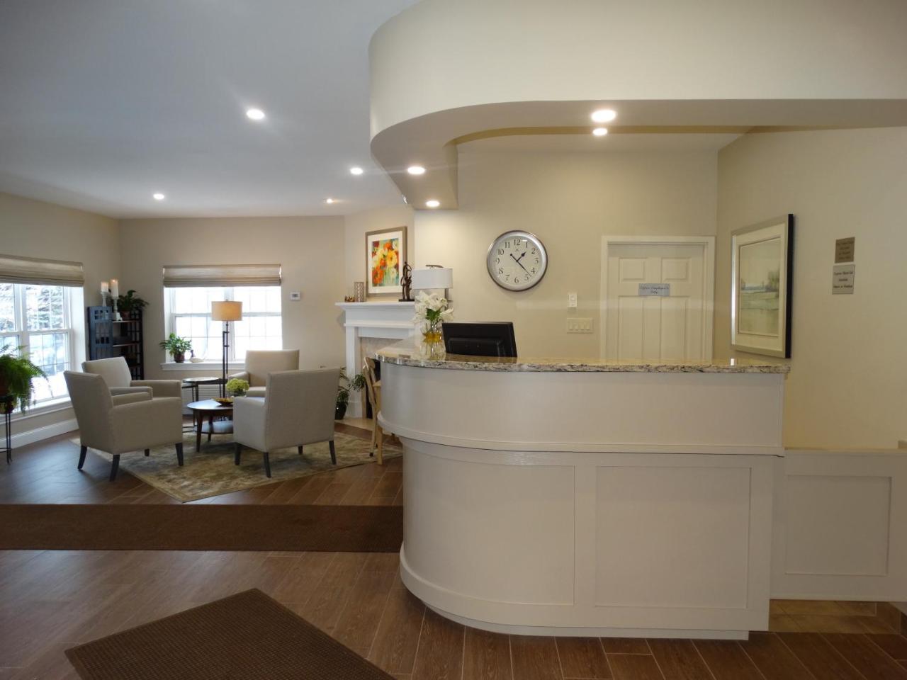 Amsterdam Inn & Suites Сассекс Экстерьер фото
